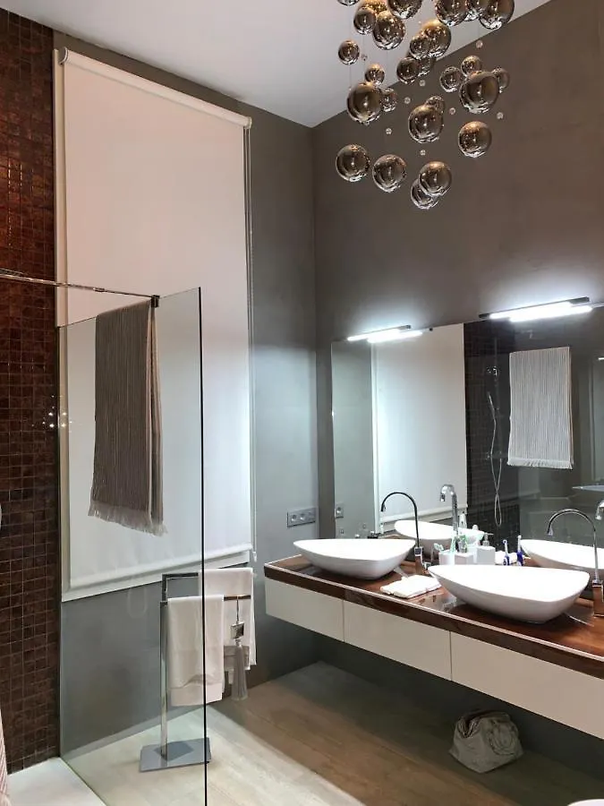 Piso Malaga Larios Apartment